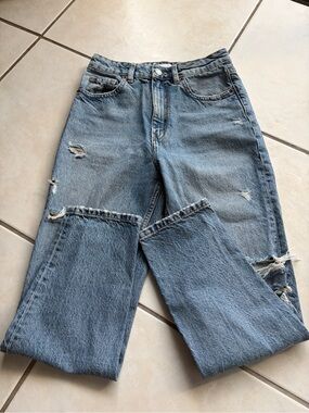 ZARA Blue Distressed Women's Jeans